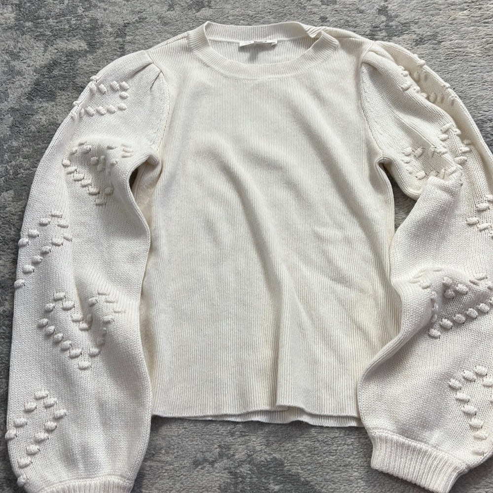 NWOT splendid heart sweater - Picture 1 of 5